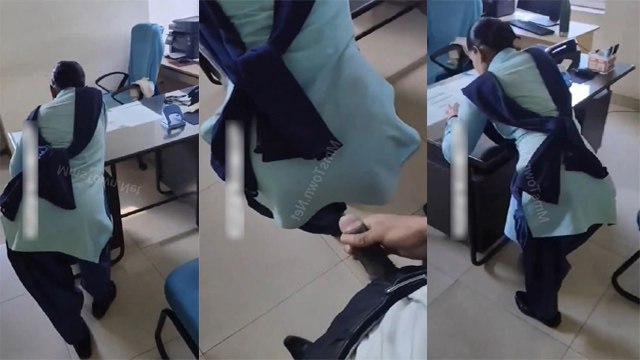 Flash Dick Infront Of Multiple – Girls In Public Viral Video