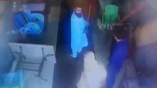 Pakistani Wife Caught Taking Afghani Dick Mms