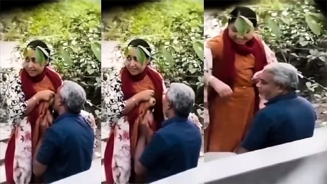 Desi Aunty Park – Old Man Boobs Suck