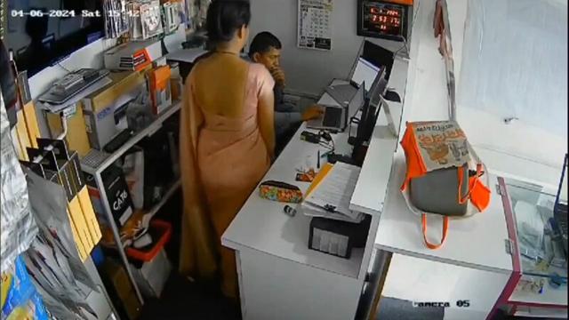 Indian Shop Manager Affair Multiple Wife CCTV Cam